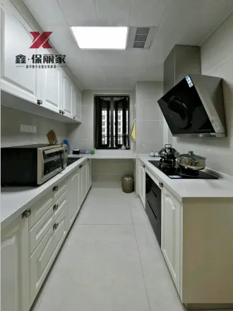 鑫保丽家 模压门橱柜