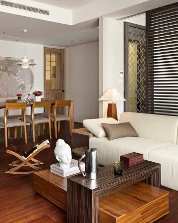 在空间平面设计中追求流畅感;墙面,地面,顶棚以及家具陈设乃至灯具