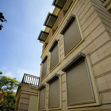 天津电动卷帘防盗窗防盗门外遮阳卷帘窗电动遥控铝合金卷帘防盗窗