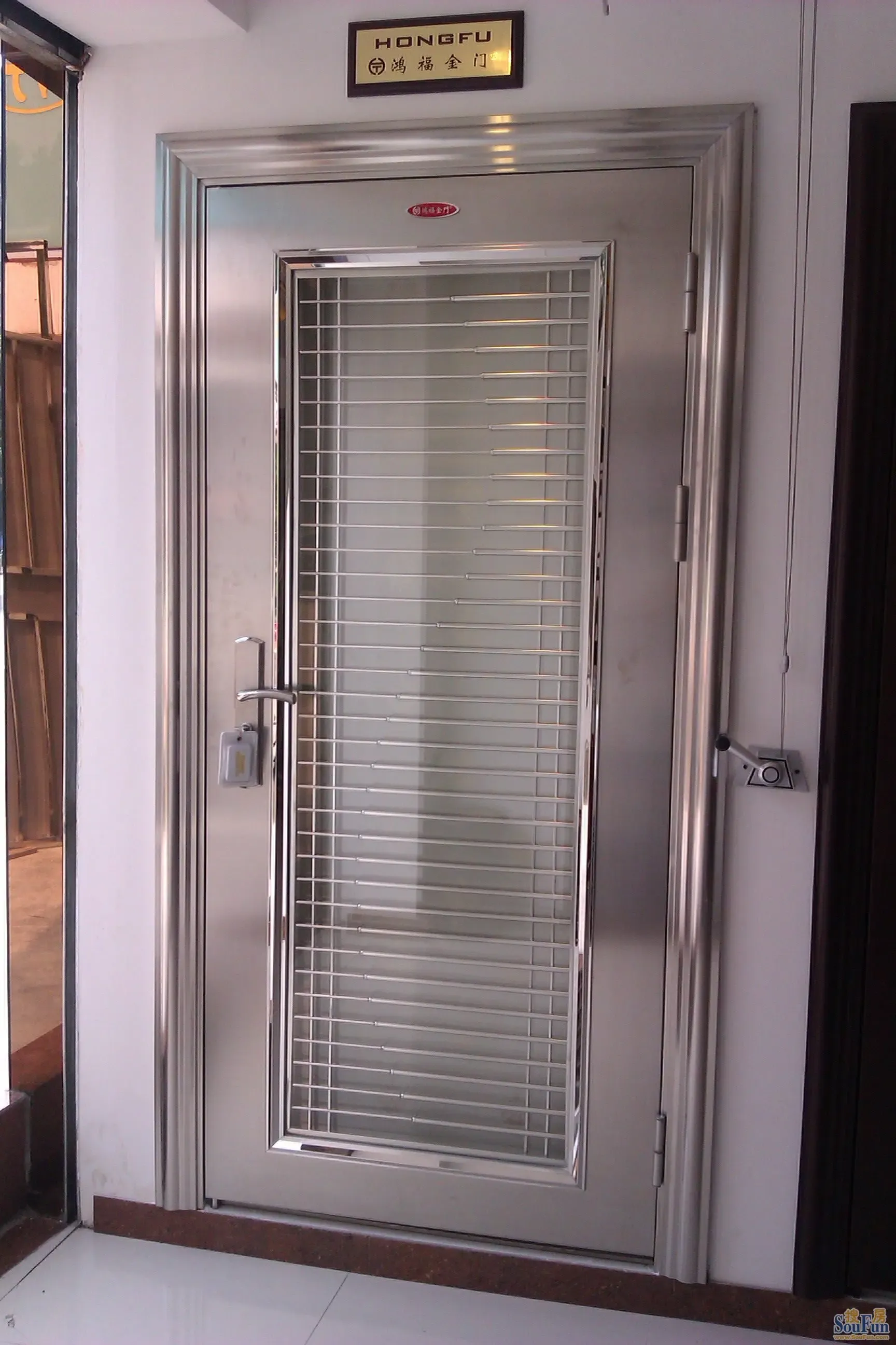 鸿福金门179防盗门