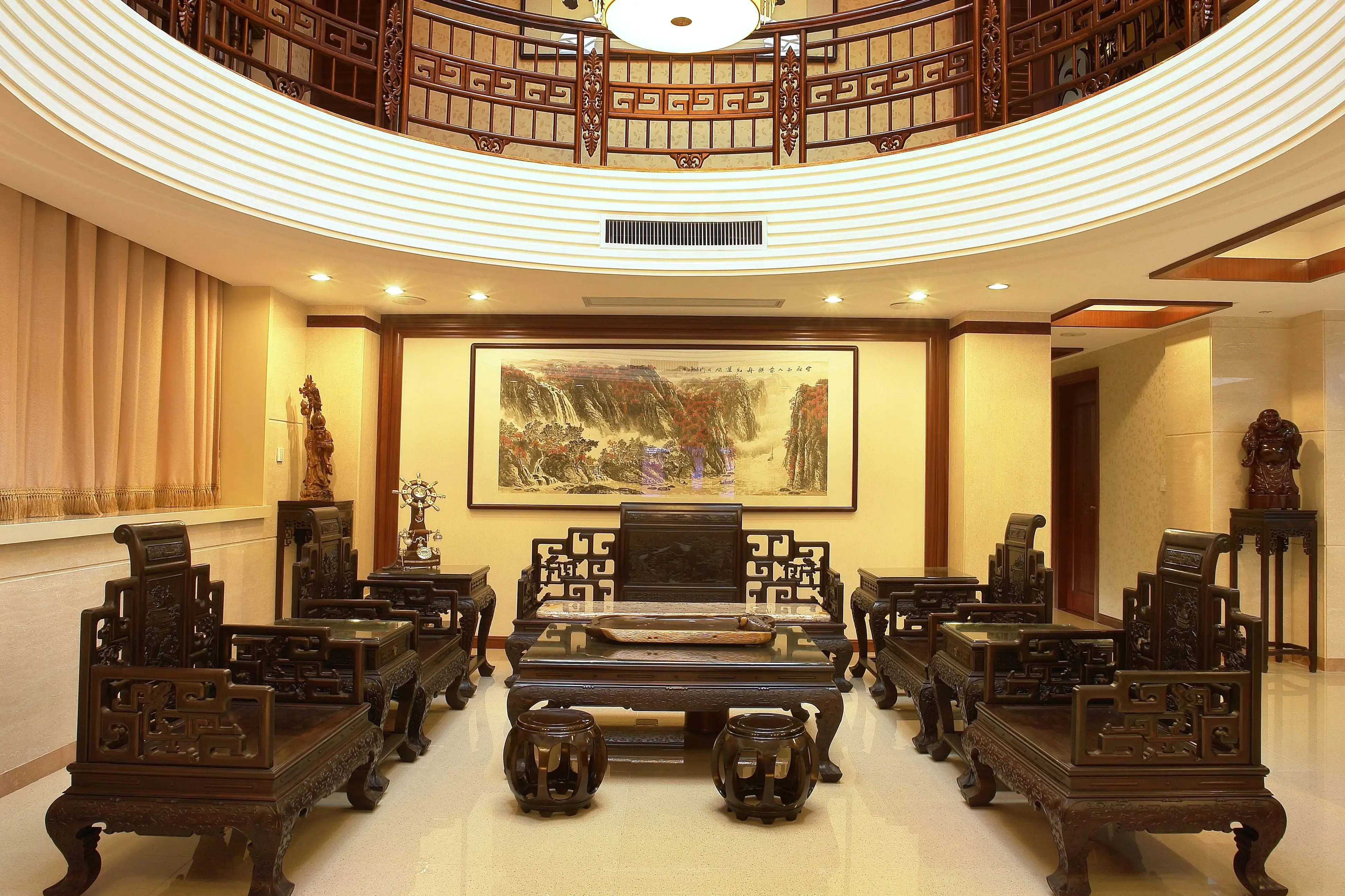 龙湾别墅欧美风情别墅