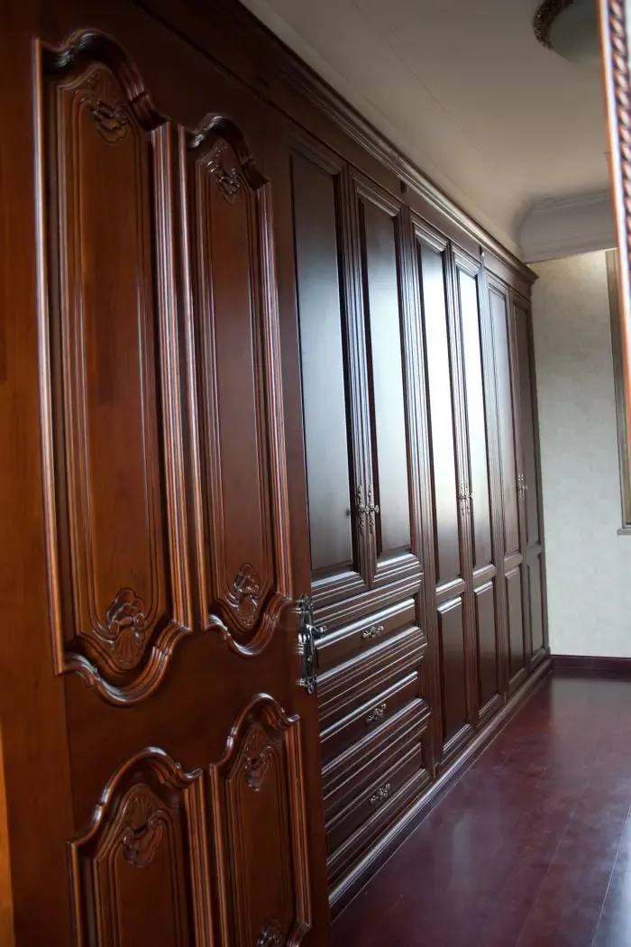 玛格定制家具 经典欧式m05实木衣柜