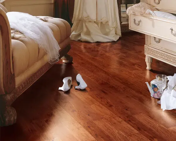 圣象cp8102科罗拉多山核桃多层实木地板