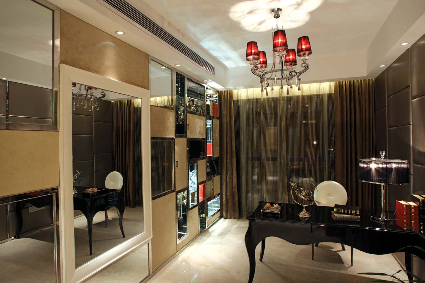 欧式风格-保利香槟国际三居室装修设计