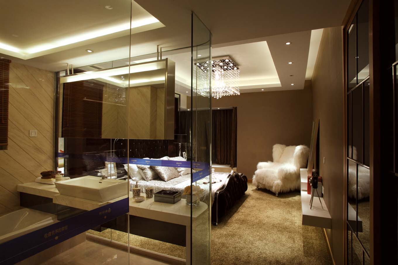 欧式风格-保利香槟国际三居室装修设计