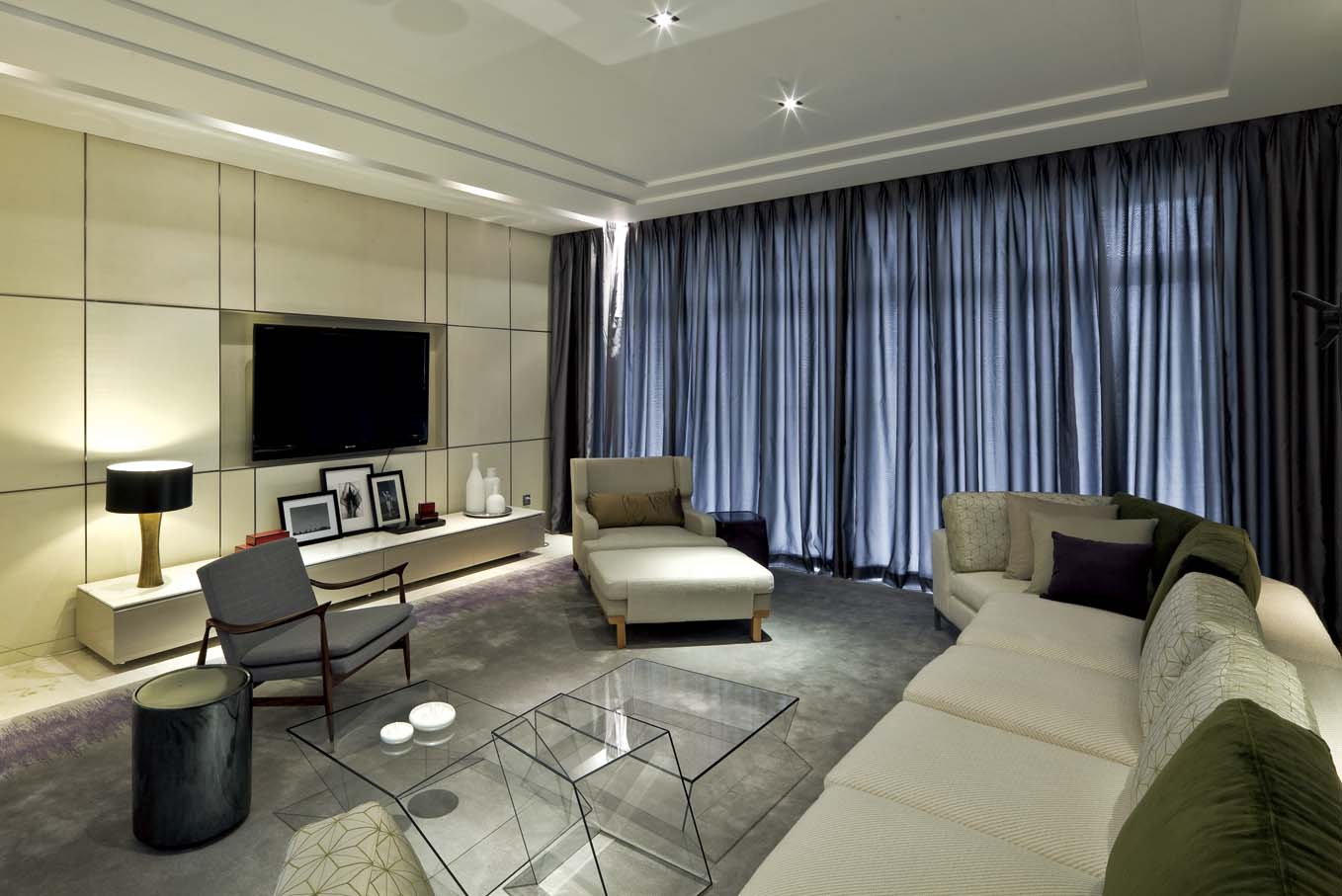 紫晶悦城三室两厅后现代风格设计