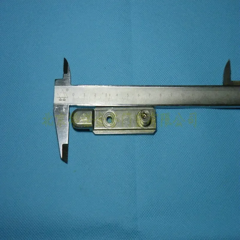 德国诺托 roto断桥铝 锁紧器