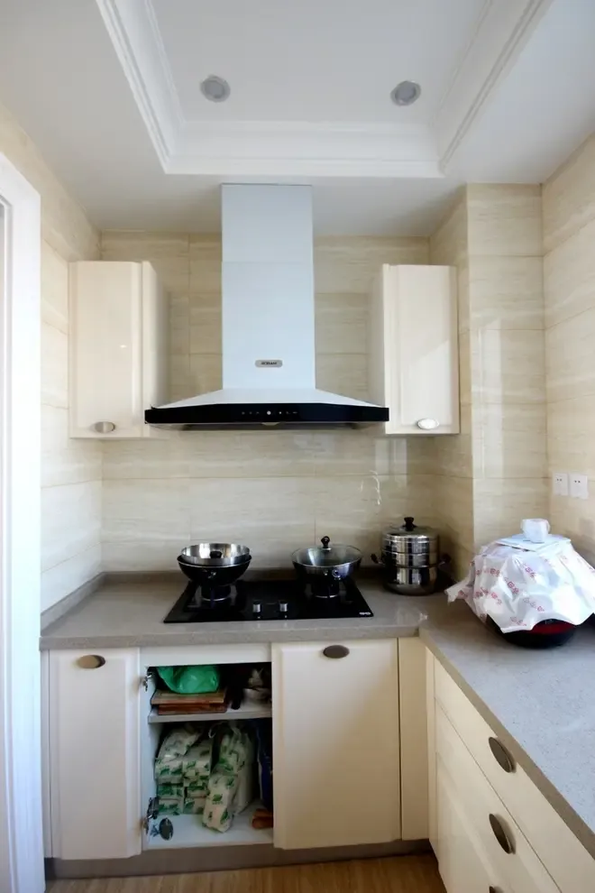 110平简欧风三居 低调奢华、精美无比!