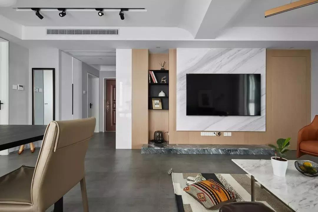 这套141.74平米的三居室，最后还是选定现代风格，效果竟远超预期。-东淮海公寓装修